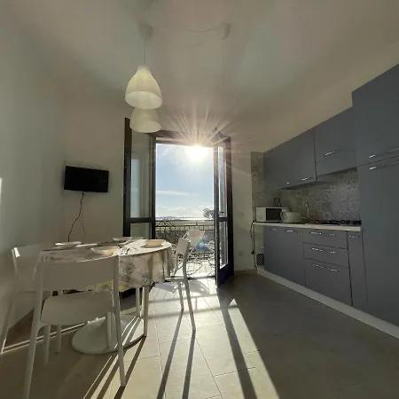 Aquilone Garden 펜션 *